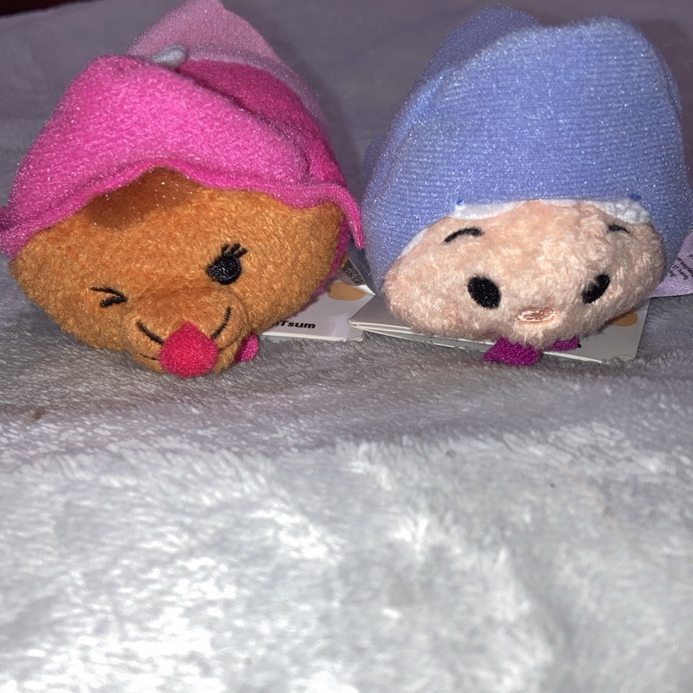 Funko Pop!! šøšš§āāļøCinderella, Perla Mouse, and Fairy Godmother. - Picture 2 of 8